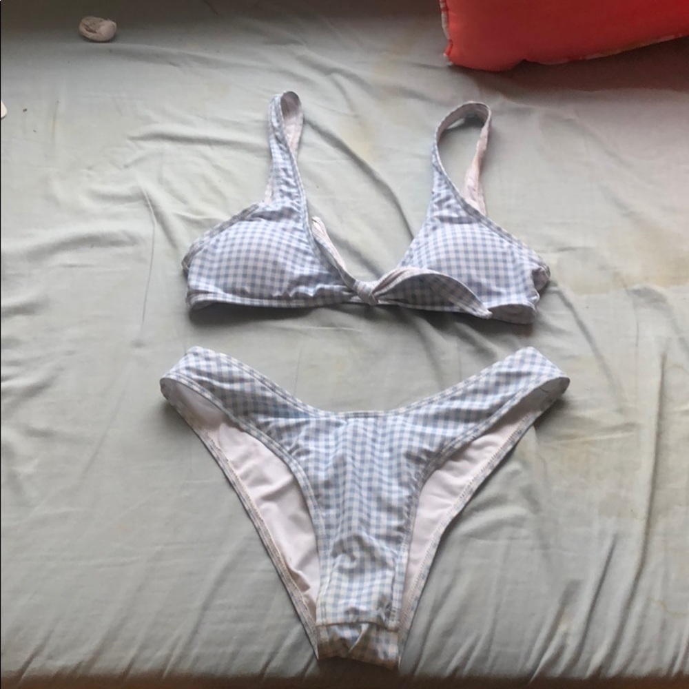 Bathing suit